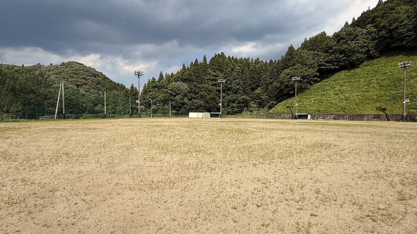 塙町営運動場